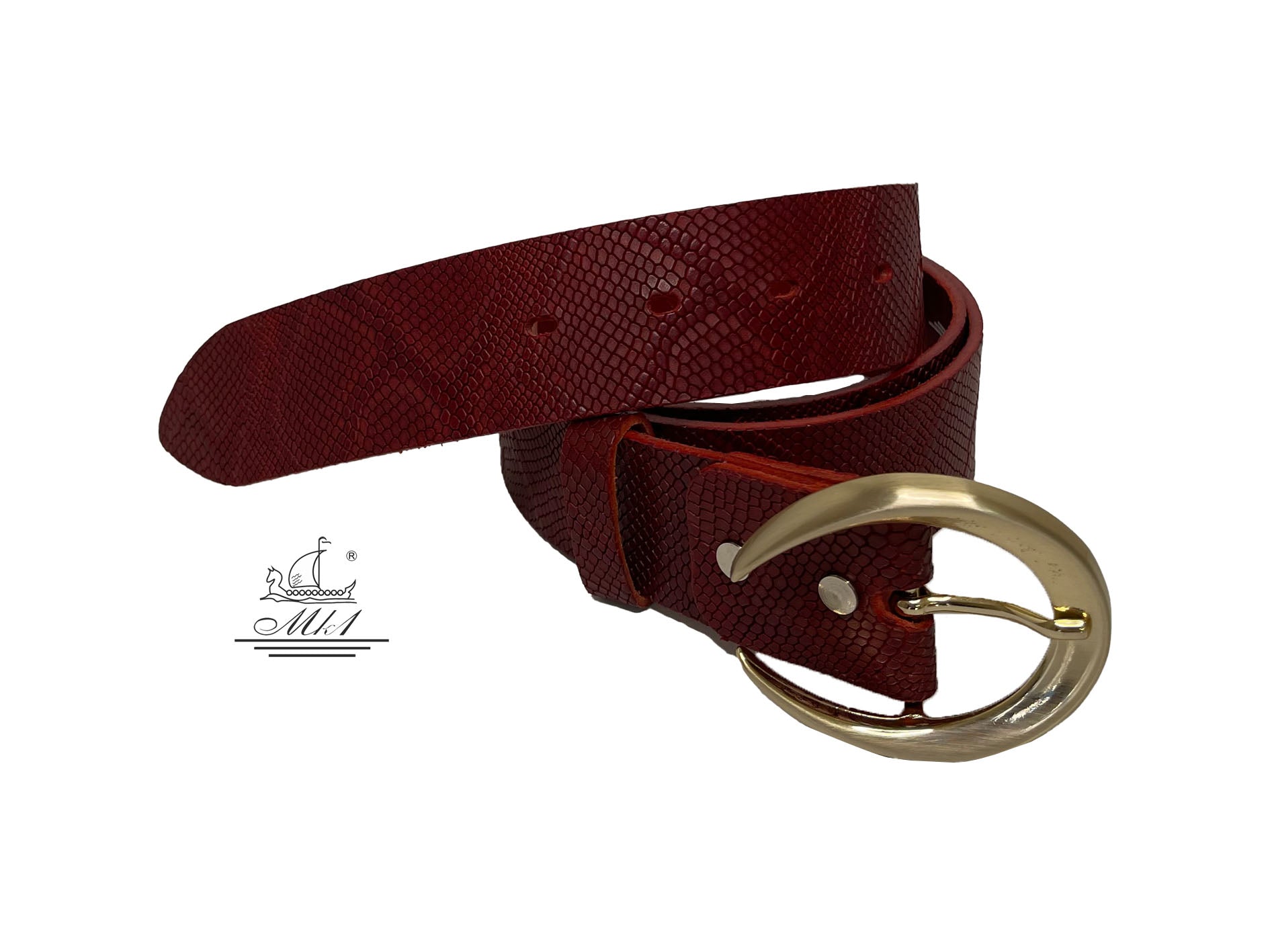 Unisex 4cm wide belt handcrafted from red leather with snake design. 101589/40RD/FD