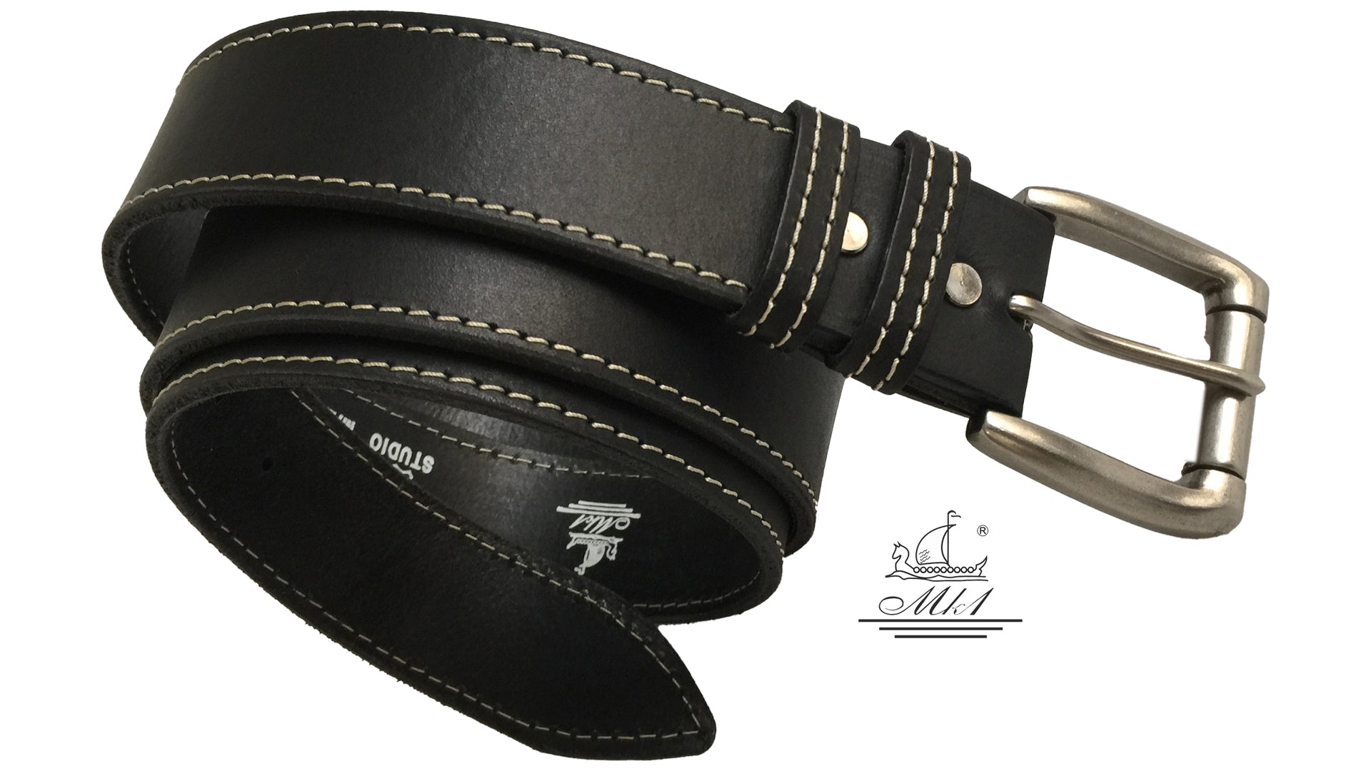 22/40m-ag Hand made leather belt, 4 cm width, and roll buckle.