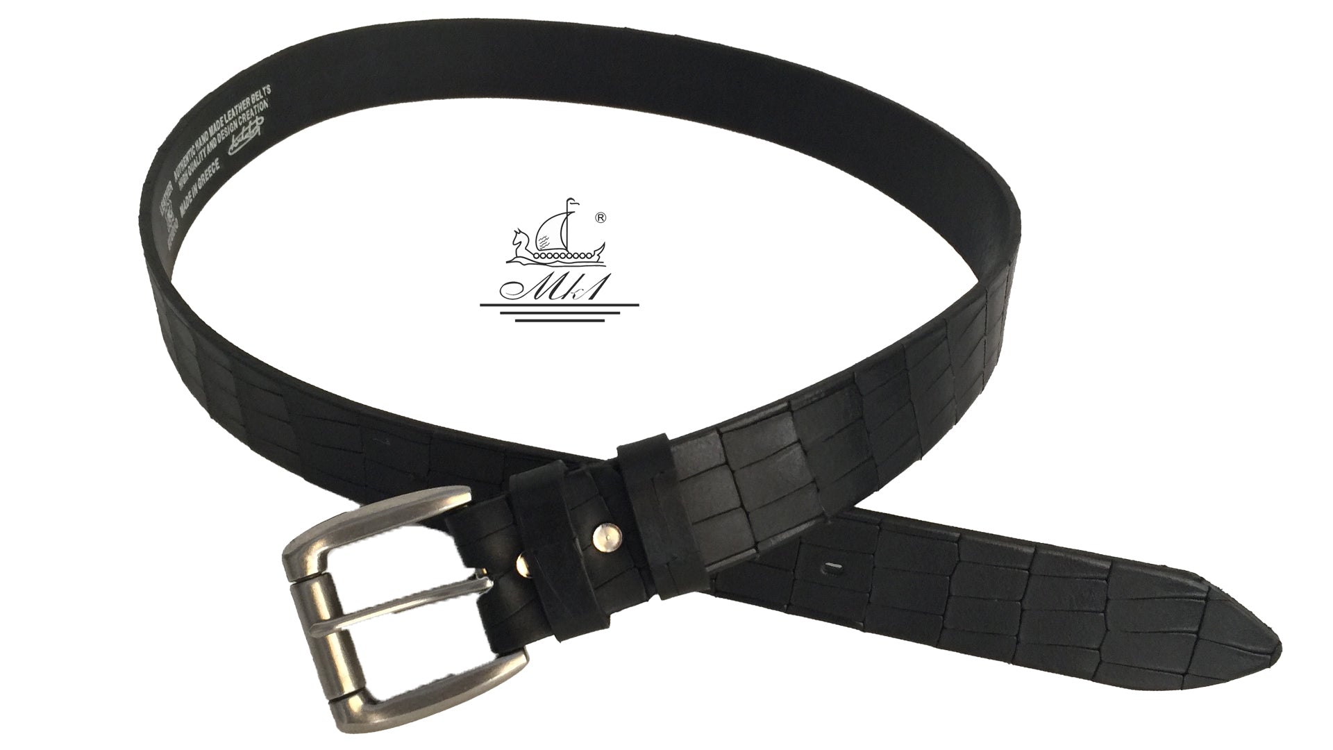 22/40m-kr Hand made leather belt, 4 cm width, and roll buckle.