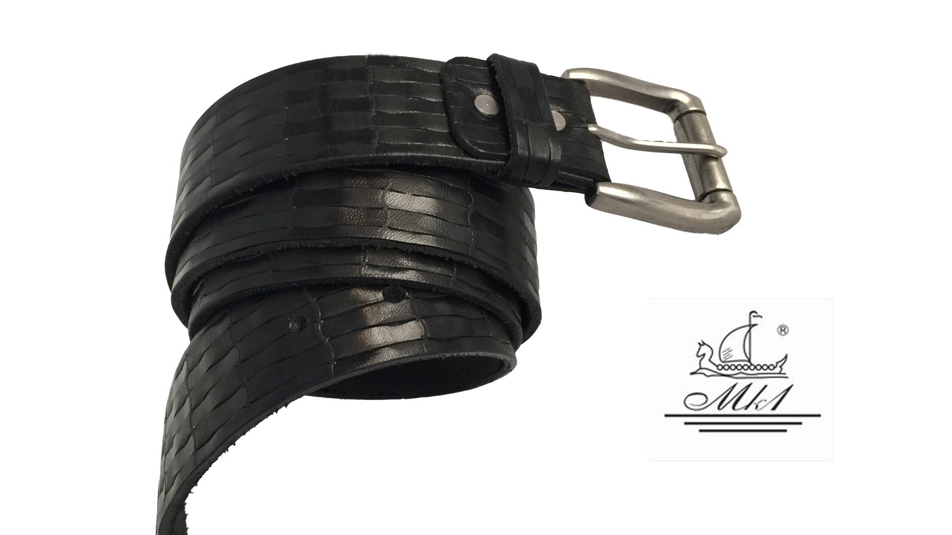 22/40M-psx Hand made leather belt, 4 cm width, and roll buckle.