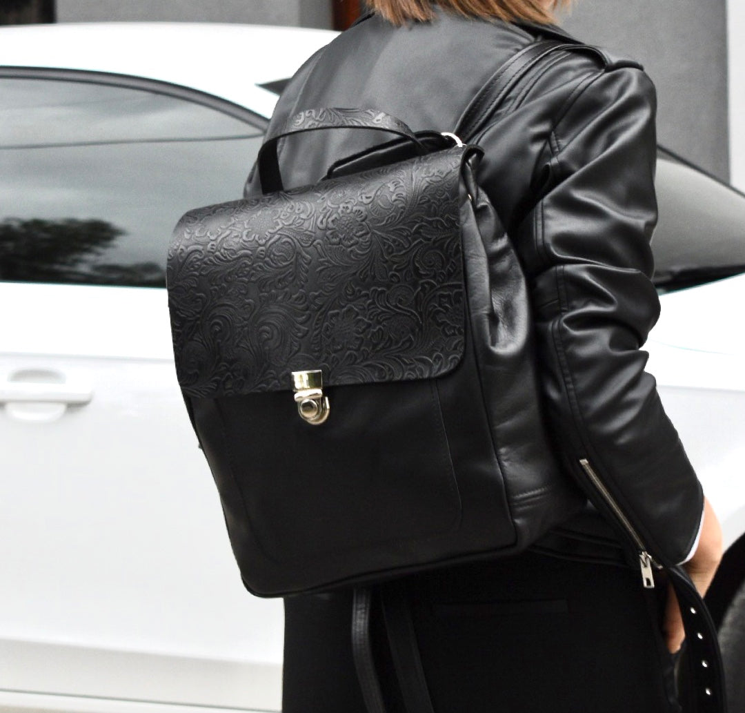 Elektra - soft black leather backpack with flower design WT/283M