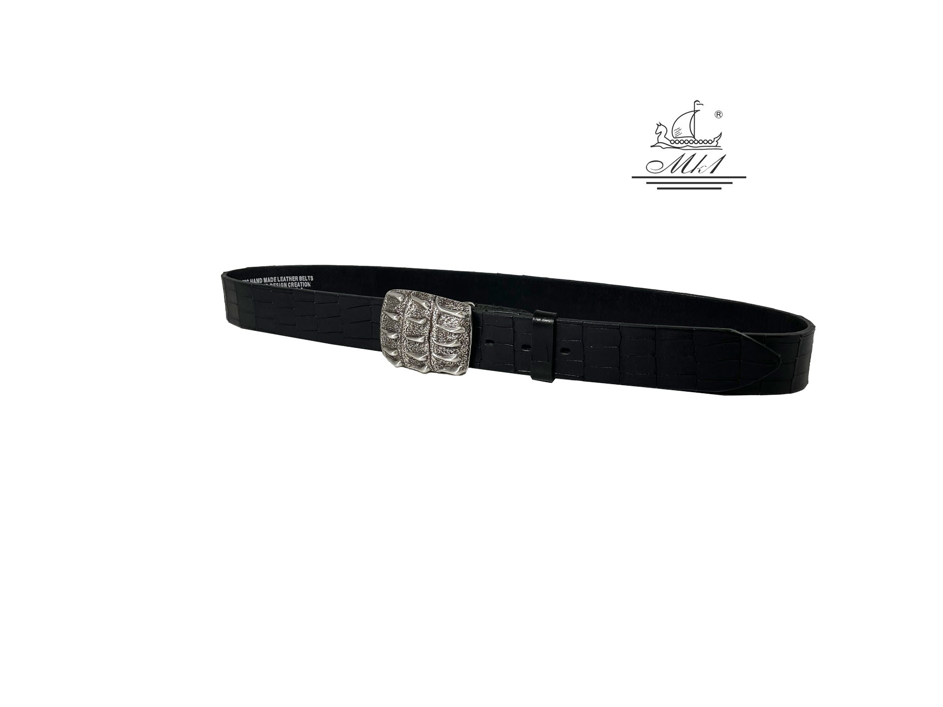 Unisex 4cm wide belt handcrafted from black leather with croco design. 100940/40B/KR