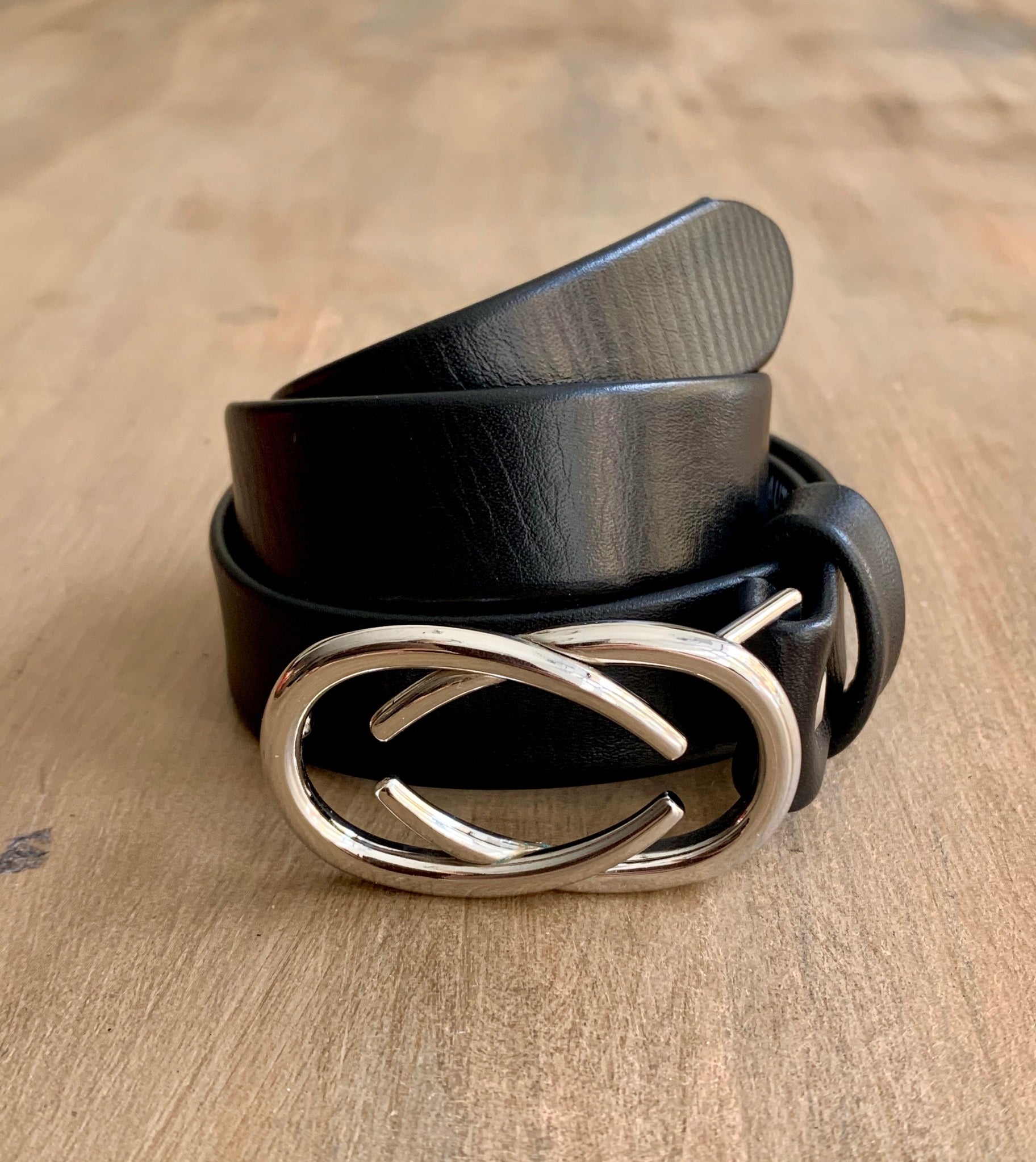 Women's thin belt handcrafted from black soft leather ideal for dresses WB101293/25