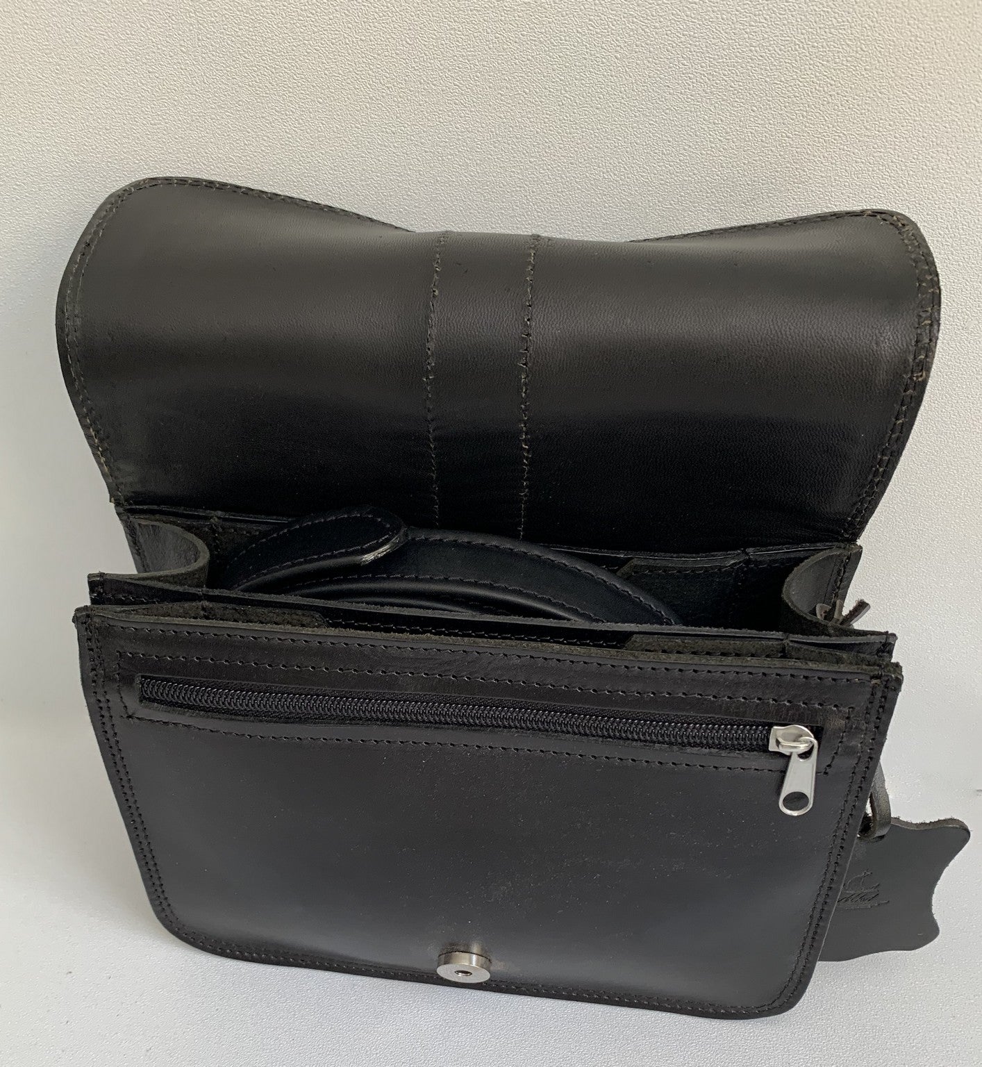 Kalypso" - small crossbody bag handcrafted from natural black leather with brown croco details WT/325F2FMK
