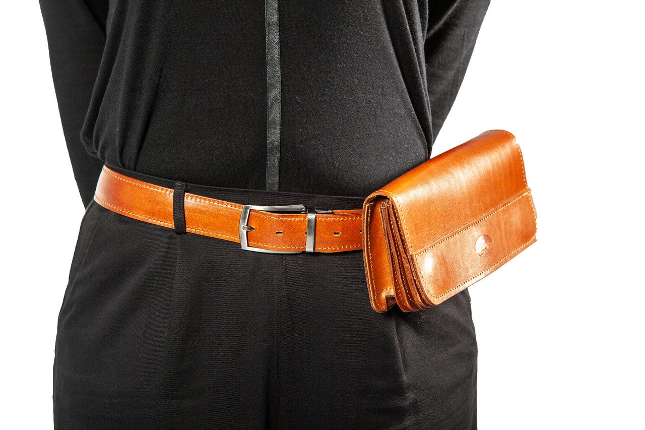 Waiter bag/wallet in light brown leather WB/2
