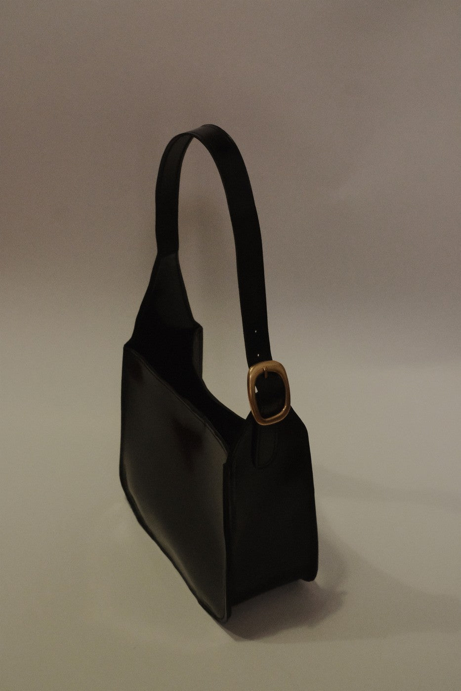 Nefeli black