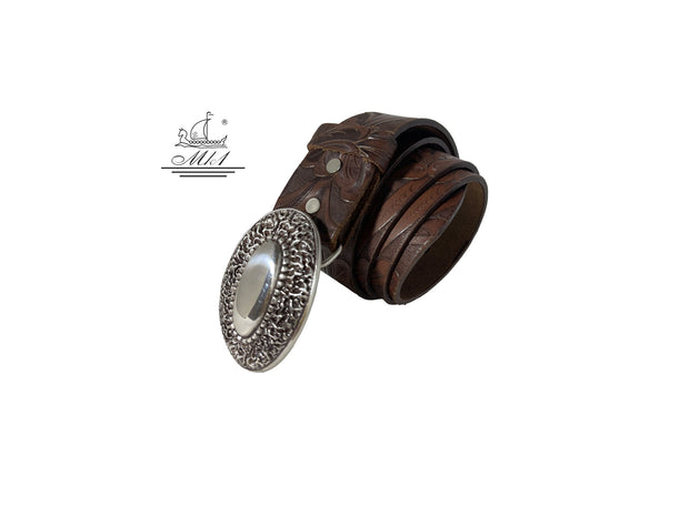 Unisex 4cm wide belt handcrafted from brown leather with flower design. 101134/40BR/LD