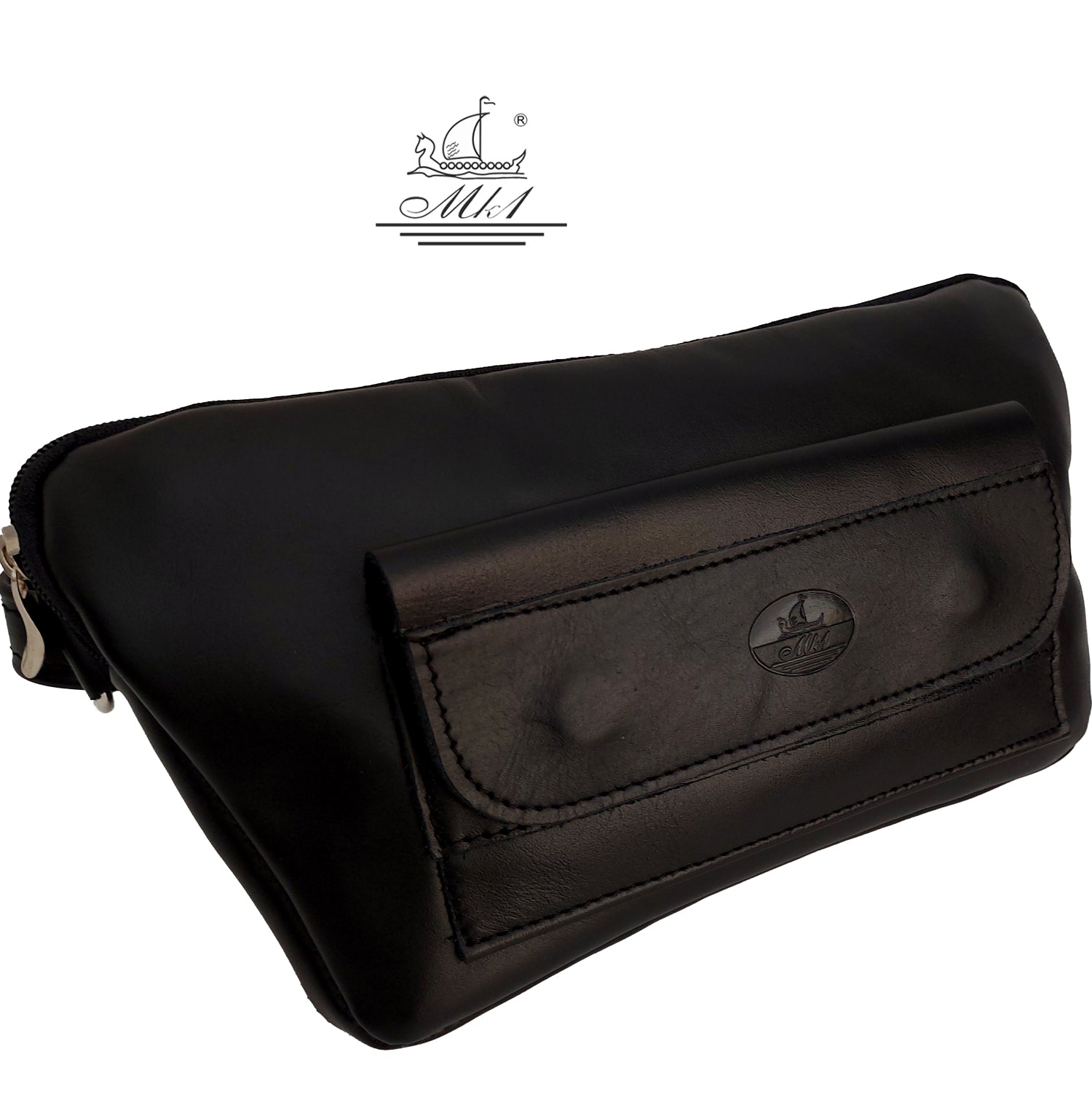 Leather handcrafted waist bag. mp2