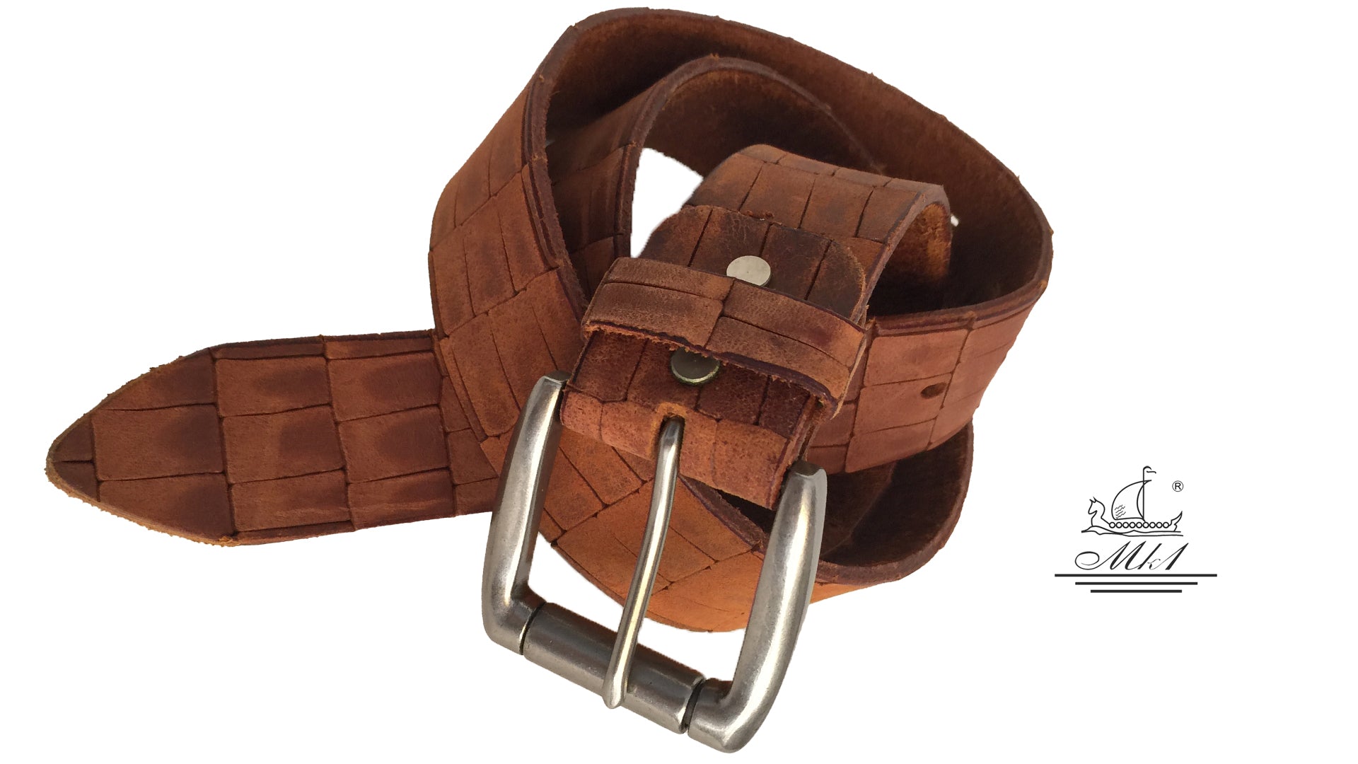 2240t-nb-kr Hand made  leather belt, 4 cm width, and  roll buckle.