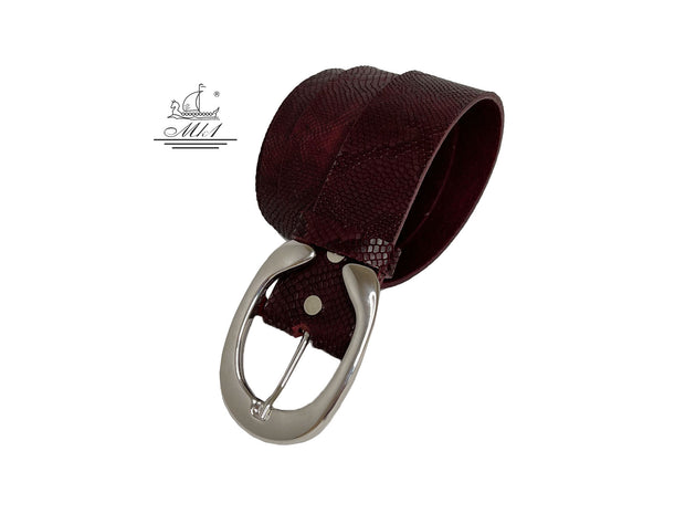 Unisex 4cm wide belt handcrafted from burgundy leather with snake design. 101294/40ΒG/FD