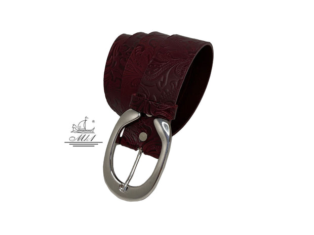 Unisex 4cm wide belt handcrafted from burgundy leather with flower design. 101294/40BG/LD