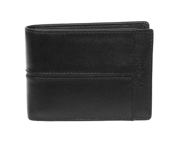 Leather wallet in black colour. 3712