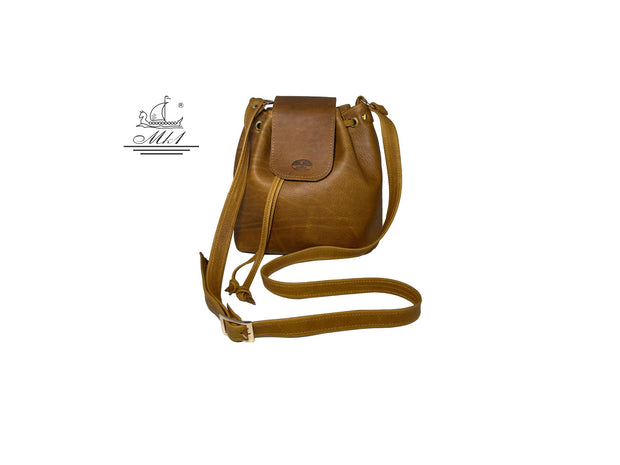 " Kalliopi " -large bag handcrafted from natural light brown leather.  WPG/1