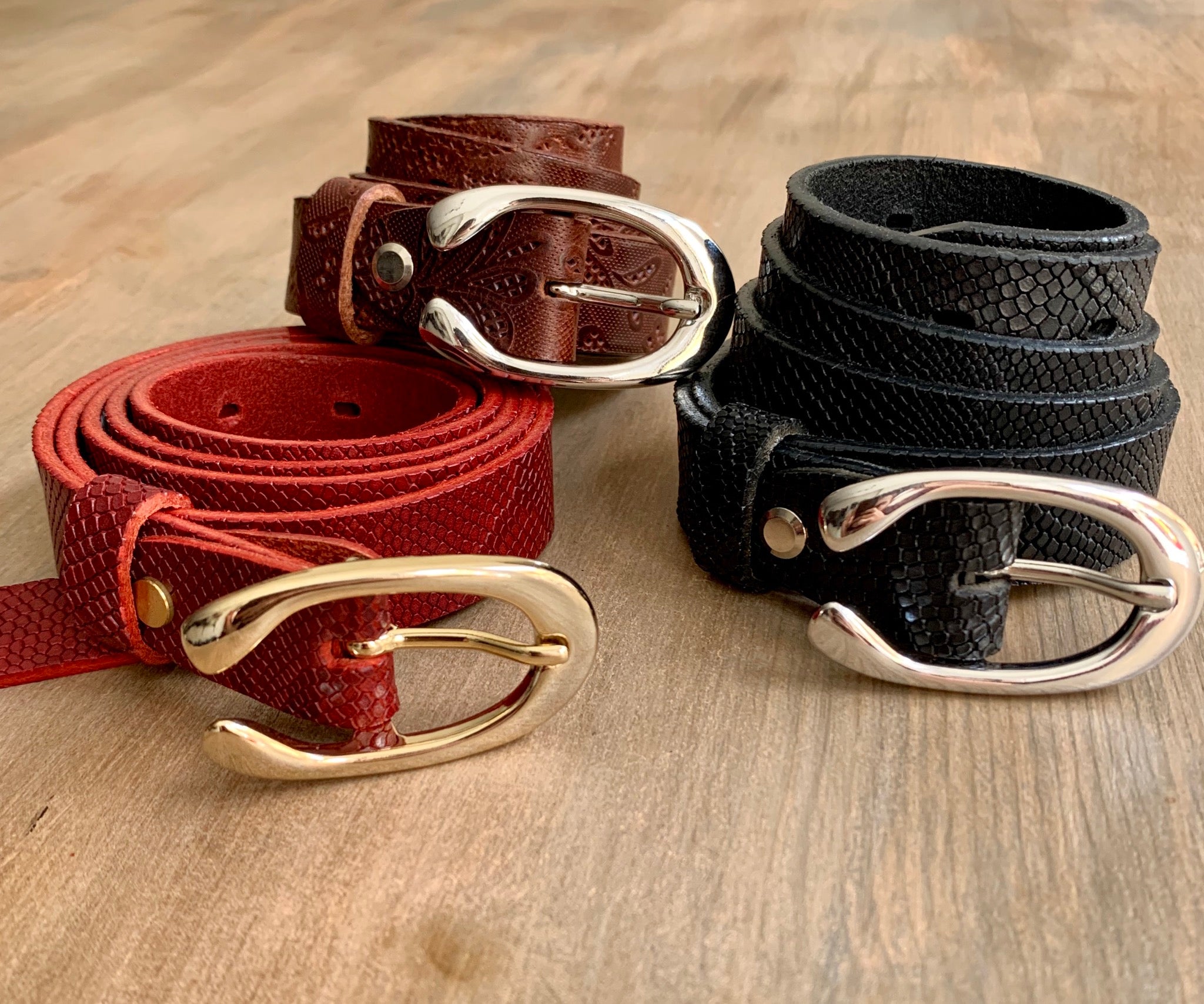 Women's thin belt handcrafted from light brown natural leather with flower 2 design WB101294/25LD