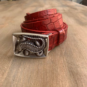 Women's thin belt handcrafted from red natural leather with croco design WB10976/25KR