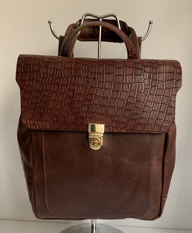 Elektra - Pullup brown leather backpack with flower design WT/283K
