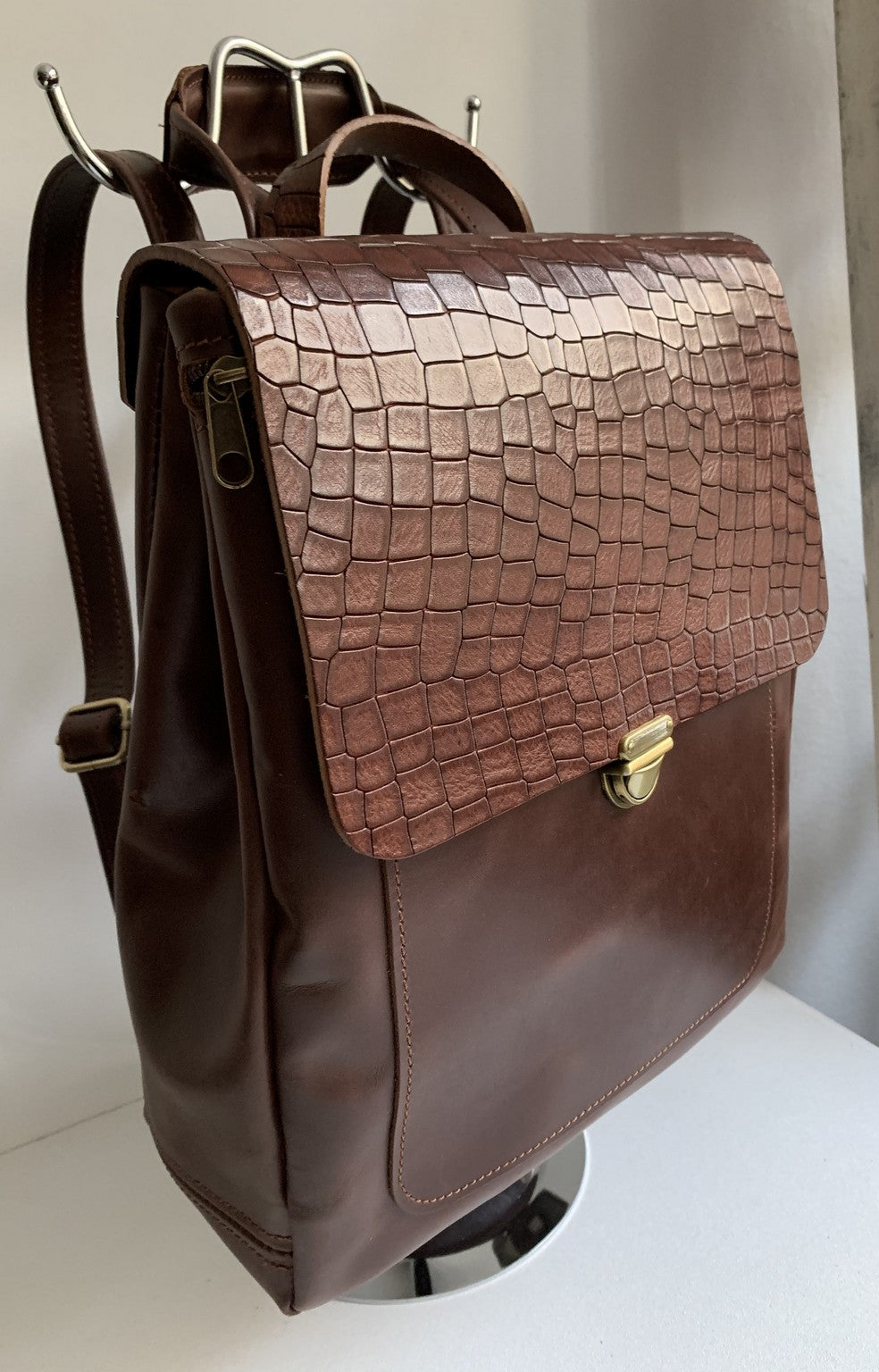 Iro - Pullup Brown leather backpack with croco design WT/283GK