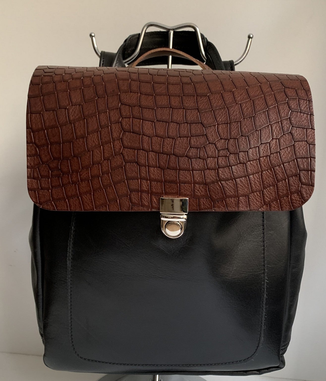 Iro - soft black leather backpack with brown croco design WT/283GM