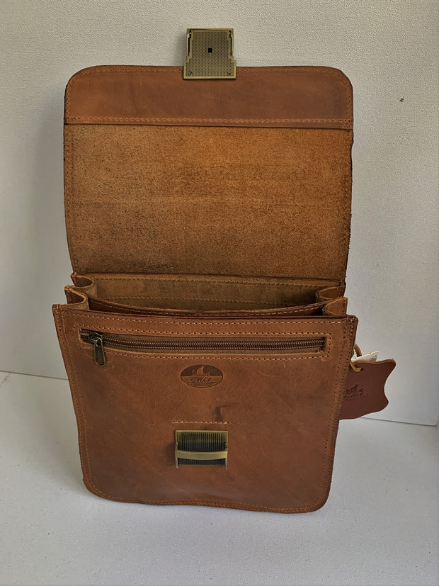 "Ikaros" - midsize crossbody bag handcrafted from natural brown leather with square lock WT/52EGK