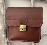 "Ikaros" - midsize crossbody bag handcrafted from natural brown leather with square lock WT/52EGK