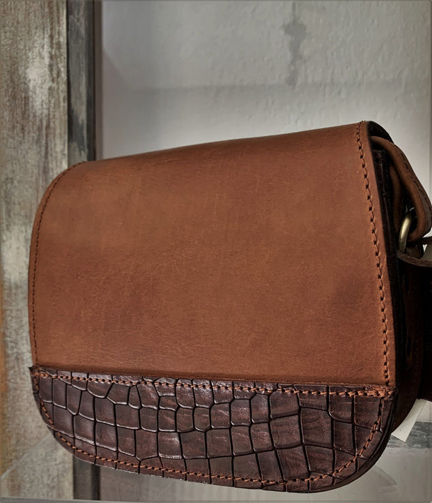 "Fedra" - small crossbody bag handcrafted from natural brown leather with flower details WT/60K
