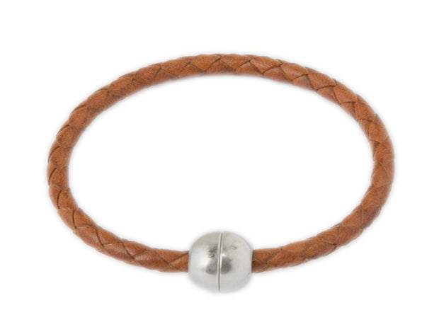 Knitted leather bracelet